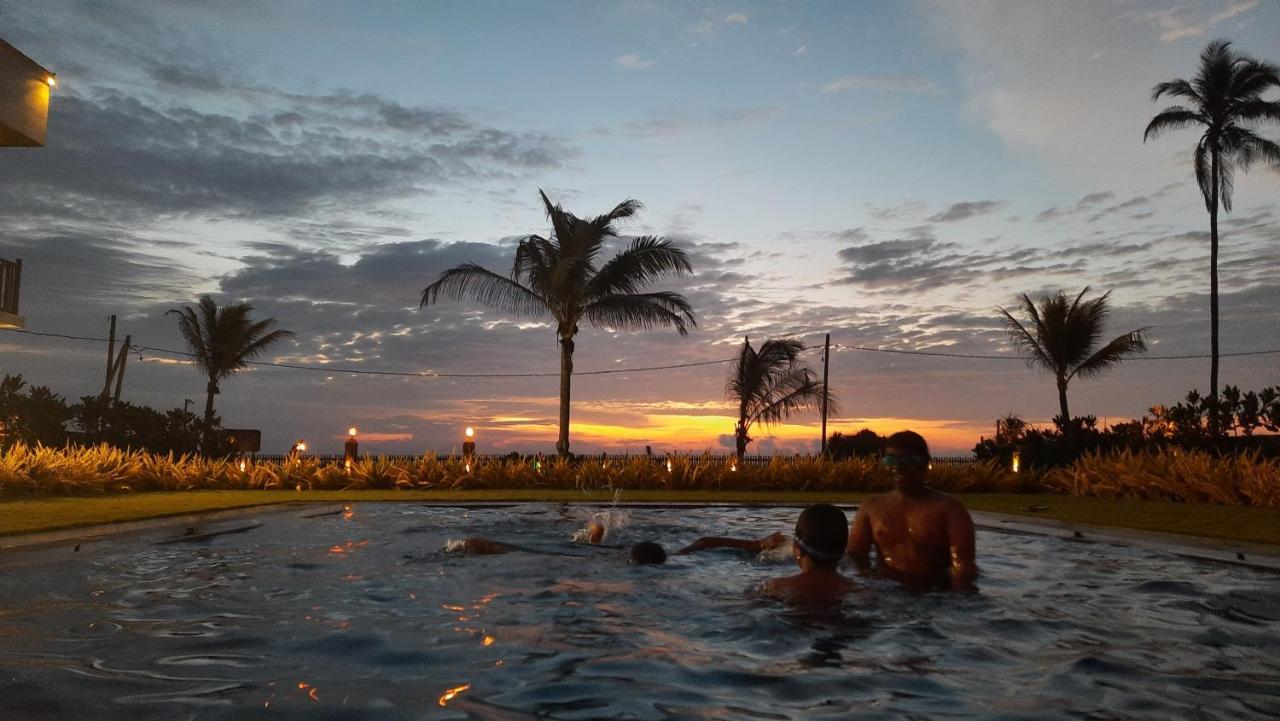 Calypso Sunset Hotell Iranawila Exteriör bild
